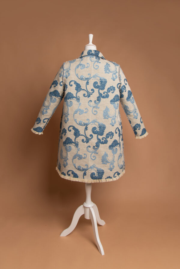 Retro del Trench Federica reverse da donna in cotone e poliestere reverse color crema con disegno floreale dalle tonalità dell'azzurro